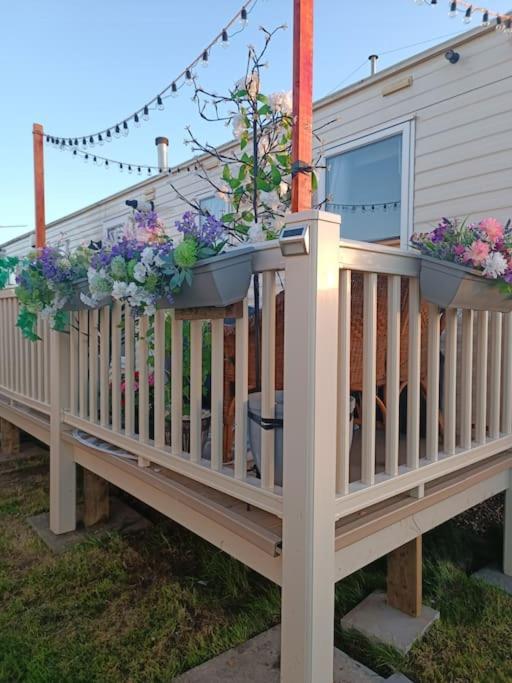 Stunning Holiday Home @ Uks Award Winning Beach Mablethorpe Exteriör bild